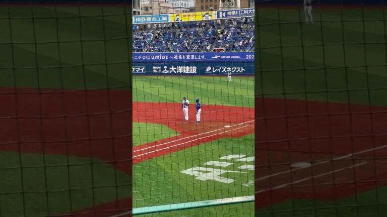 2025.3.29  カリステとオースティンなかよし🫱🏾‍🫲🏻💙 #中日ドラゴンズ #横浜denaベイスターズ #横浜スタジアム #カリステ #オースティン