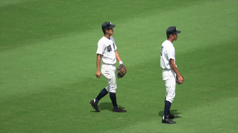 やっぱりうまい！プロ注目の明徳義塾の西浦！外野ノックの動き
