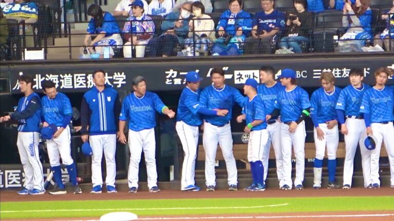 お前はこっちw 小池、尚典、琢朗コーチにいじられる柴田w 横浜DeNAベイスターズ 2024/5/31