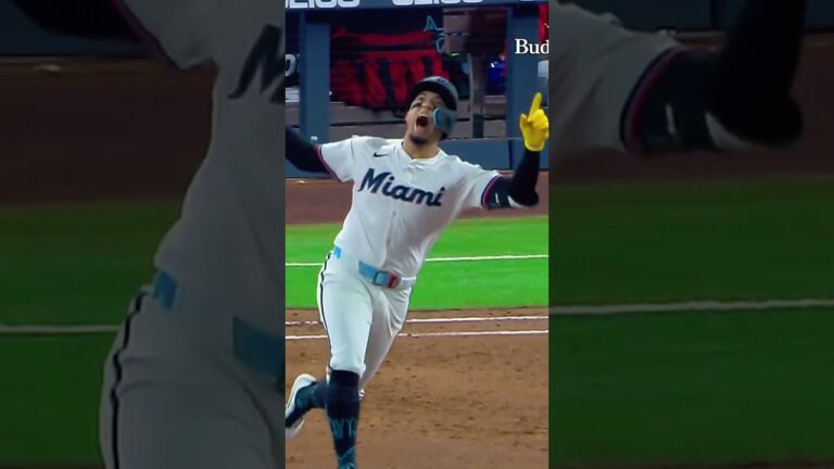 Máximo ACOSTA HR.#1 Season 2025 Marlins AVG.100 AB 10 RBI 1 1st MLB HOMERUN