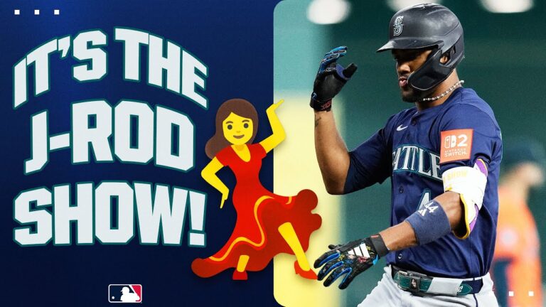 Julio Rodríguez gets the Mariners started early in one of the BIGGEST series of the season!