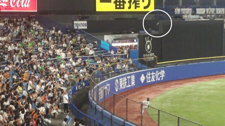 ヤクルト 並木秀尊 スリーベースヒット　ヤクルト vs 巨人　2025年9月18日(木)　神宮球場