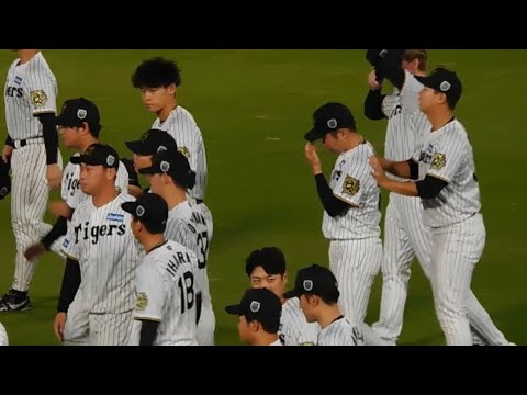 【泣くな、ありがとう。】 バケモノ柳田に痛恨同点被弾で涙が止まらない石井を励ます投手陣【来年も頼むぞ】