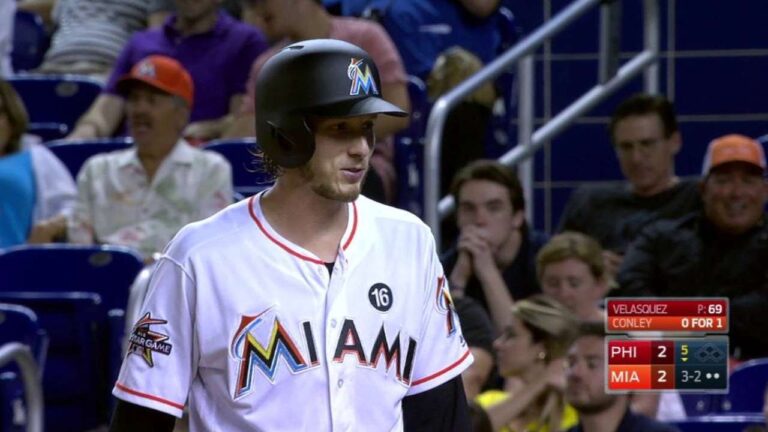 PHI@MIA: コンリーが打席で2度目のチャンスを得る