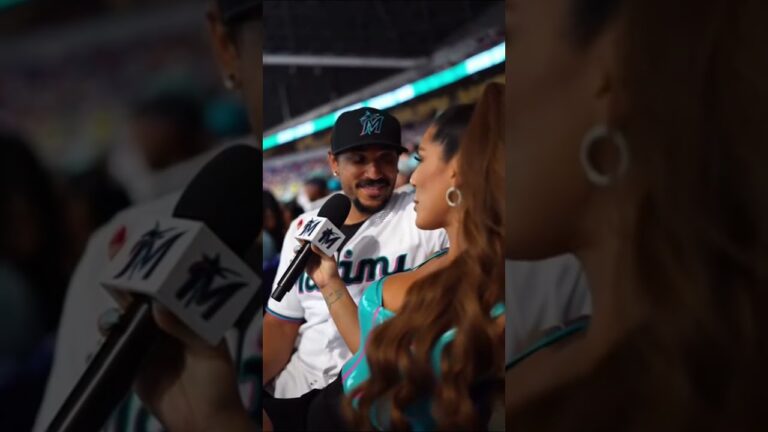 MLB レポーター ファン インタビュー - ローンデポ・パーク #mlb #mlbhighlights #miamimarlins #funnyshorts #funny