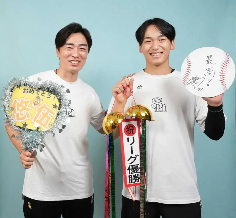 ソフトバンク　前田悠伍と和田毅アドバイザー“Vトーク”　負けない男にレジェンドが“満票新人王”指令 - スポニチ Sponichi Annex 野球