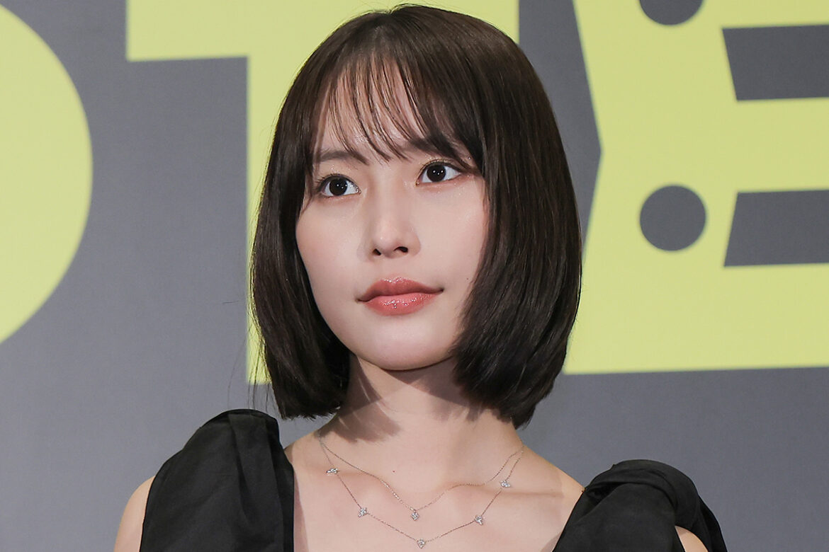 南沙良、初アフレコは「恥ずかしかった」 長谷川育美からのアドバイスに感謝「背中が大きく見えました」 | ENCOUNT 舞台あいさつに登壇した南沙良【写真:ENCOUNT編集部】
