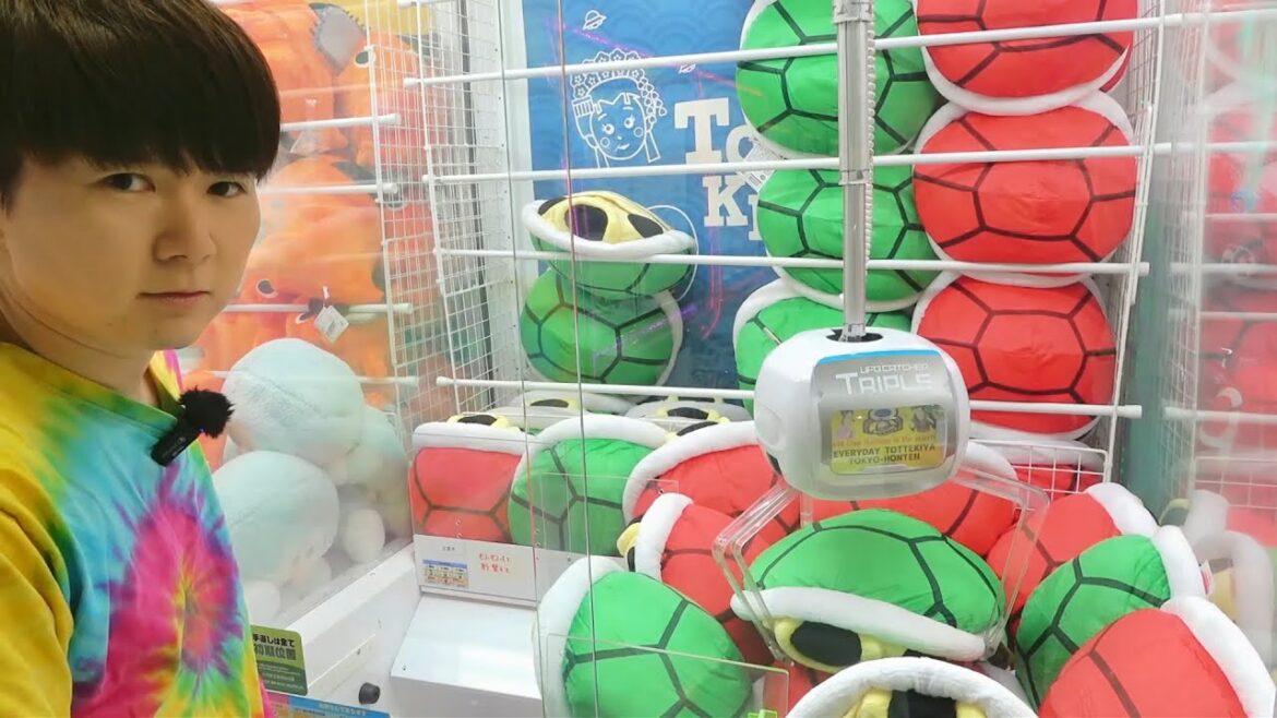 1万円握りしめて、カニ歩きだけでクレーンゲームやった結果…