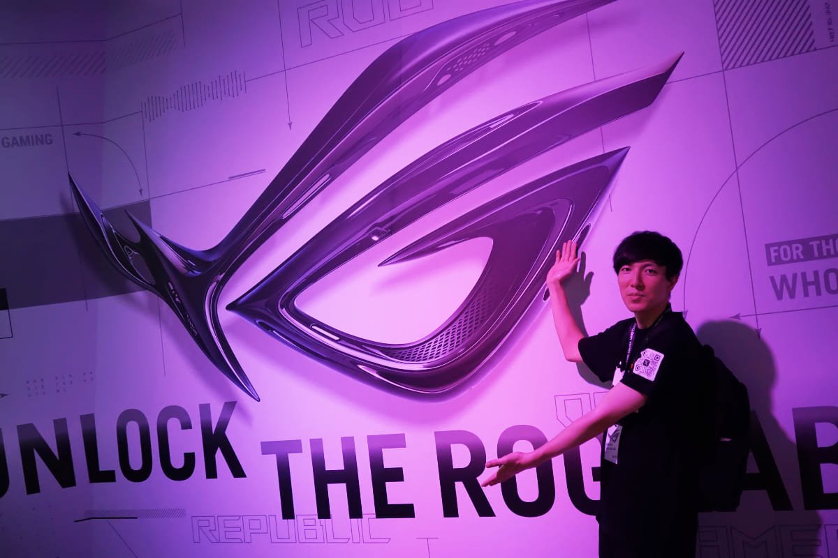 UNLOCK THE ROG LAB