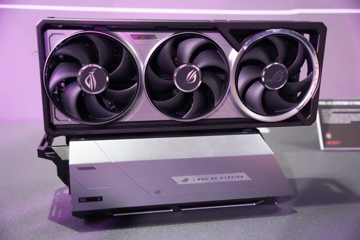ROG XG Station 3