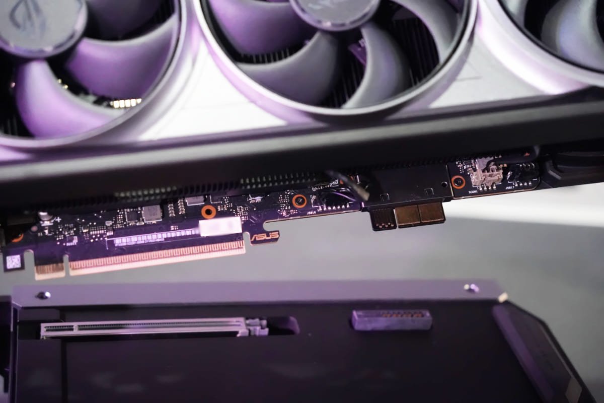 ROG XG Station 3
