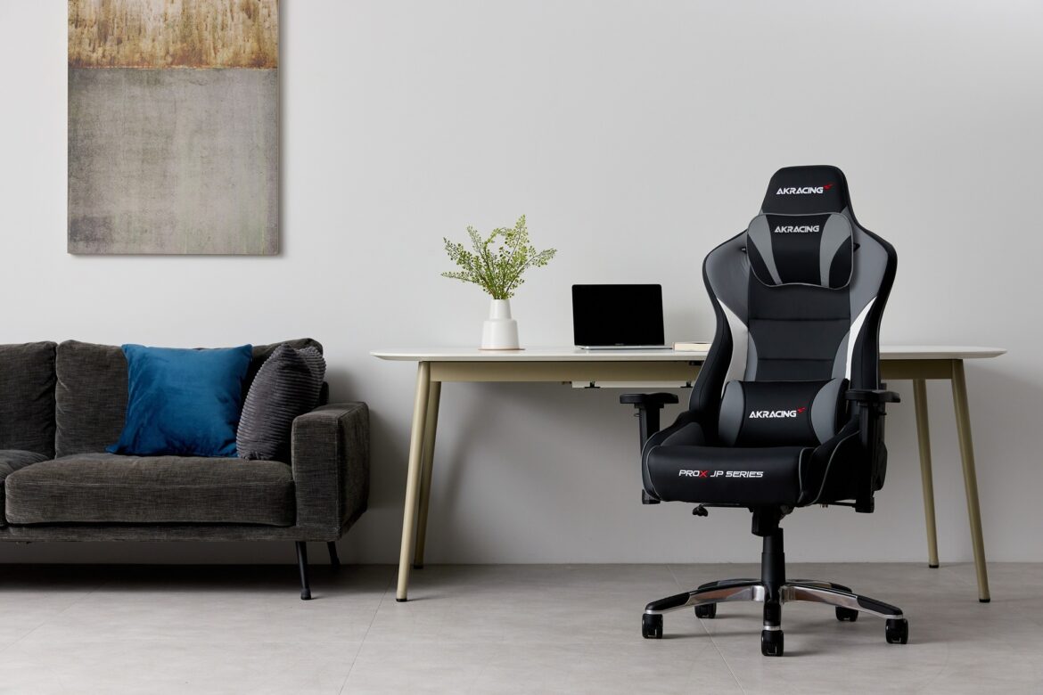 AKRacingより国産合皮採用の高級ゲーミングチェア「Pro-X JP」、テックウインドが発売 – INTERNET Watch AKRacingより国産合皮採用の高級ゲーミングチェア「Pro-X JP」、テックウインドが発売 - INTERNET Watch