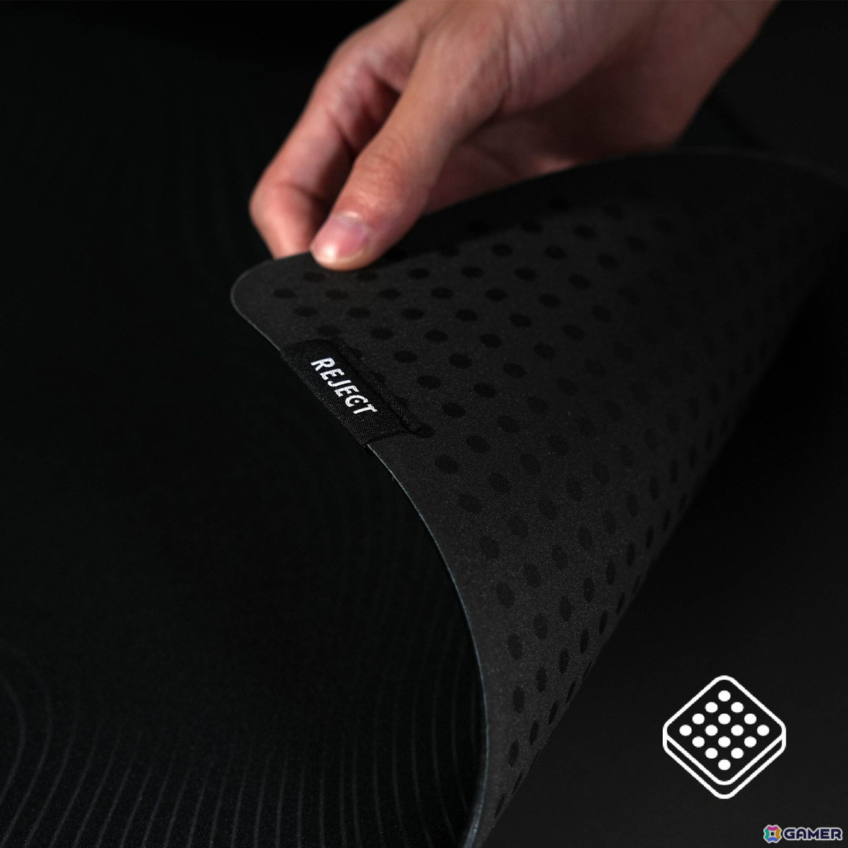 REJECT GEARよりゲーミングマウスパッドが発売！REJECT所属選手の意見を取り入れたこだわりの一品の画像