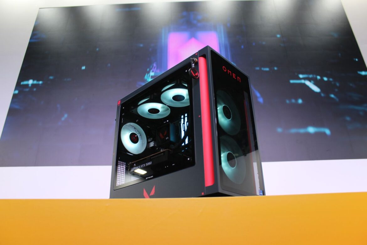 HP OMENからVALORANTコラボモデル、数量限定で発売。TGS 2025発表 - PC Watch