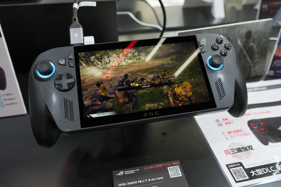 ROG Xbox Ally Xが一足先に試せる。ASUSがTGS2025にブース出展 - PC Watch