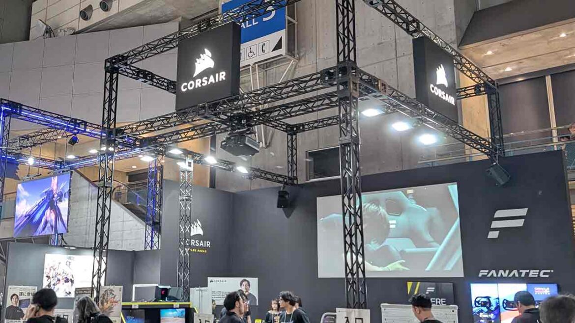 Corsair Japanはレーシングデバイスを大々的に紹介【TGS2025】:日経クロストレンド Corsair Japanはレーシングデバイスを大々的に紹介【TGS2025】:日経クロストレンド