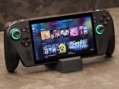 ROG Xbox Allyの2モデルはXboxボタンと、ゲームパッドだけで操作しやすいXboxアプリのフルスクリーンメニューが搭載されている。指紋認証センサーが搭載されており、使う機会は少ないがPINコード入力画面もゲームパッドだけで操作できる