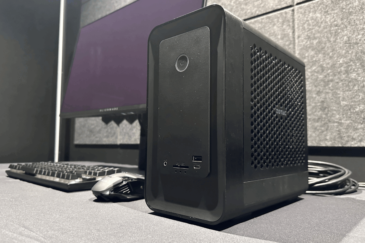 ASCII.jp：小型こそロマン！Core Ultra 7 265＋RTX 5070搭載の究極ミニPC【MAGNUS ONE EU275070C】 (2/4)