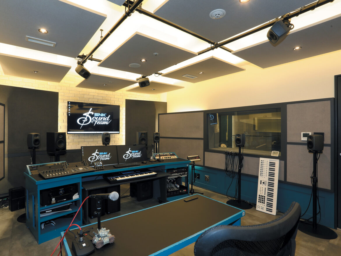 対戦格闘ゲームの老舗メーカーSNKの新設サウンド・スタジオを取材！ - サンレコ 〜音楽制作と音響のすべてを届けるメディア