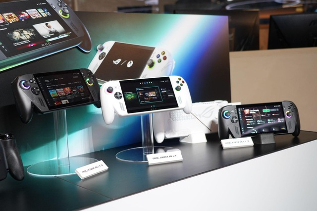 「ROG Xbox Ally」「ROG Xbox Ally X」実機体験！XboxコントローラーのDNAを受け継いだハンドヘルドPCの実力とは