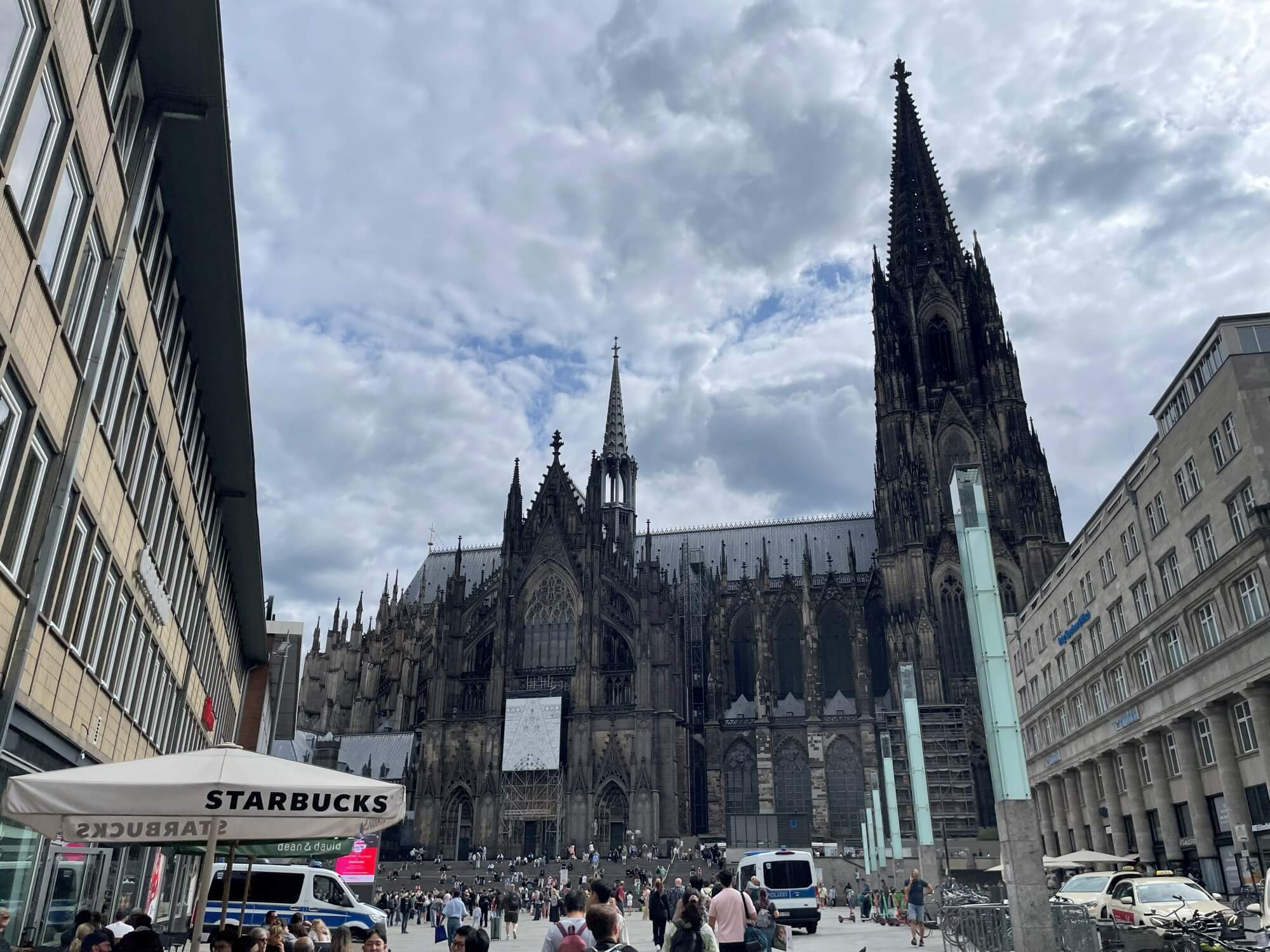 gamescom2025運営インタビュー|2025年トレンドは「3世代で遊ぶゲーム」と「持ち運べる大作ゲーム」_002