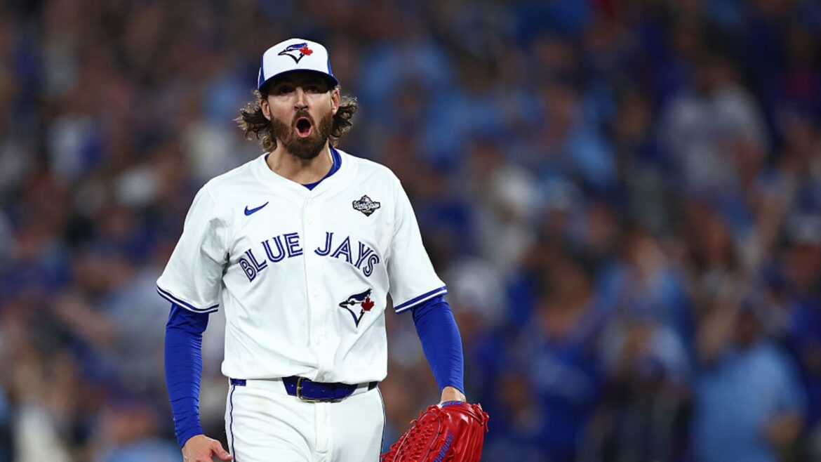 Kevin Gausman strikes out six in WS Game 2 | 10/25/2025 Kevin Gausman strikes out six in WS Game 2 | 10/25/2025