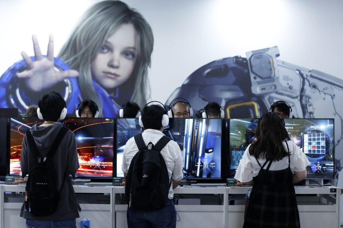 サイバーマンデー、ゲームなどの割引乏しく-関税の影響が浮き彫りに – Bloomberg サイバーマンデー、ゲームなどの割引乏しく-関税の影響が浮き彫りに - Bloomberg