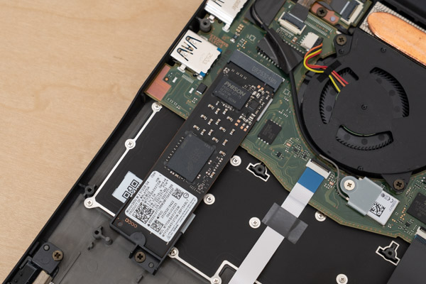 FMV WU7-K3のメモリの写真