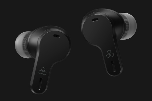 足音が正確に聞こえる……! 「VR3000 Wireless for Gaming+」“定位感”が好評のワイヤレスイヤホン 足音が正確に聞こえる……! 「VR3000 Wireless for Gaming+」“定位感”が好評のワイヤレスイヤホン
