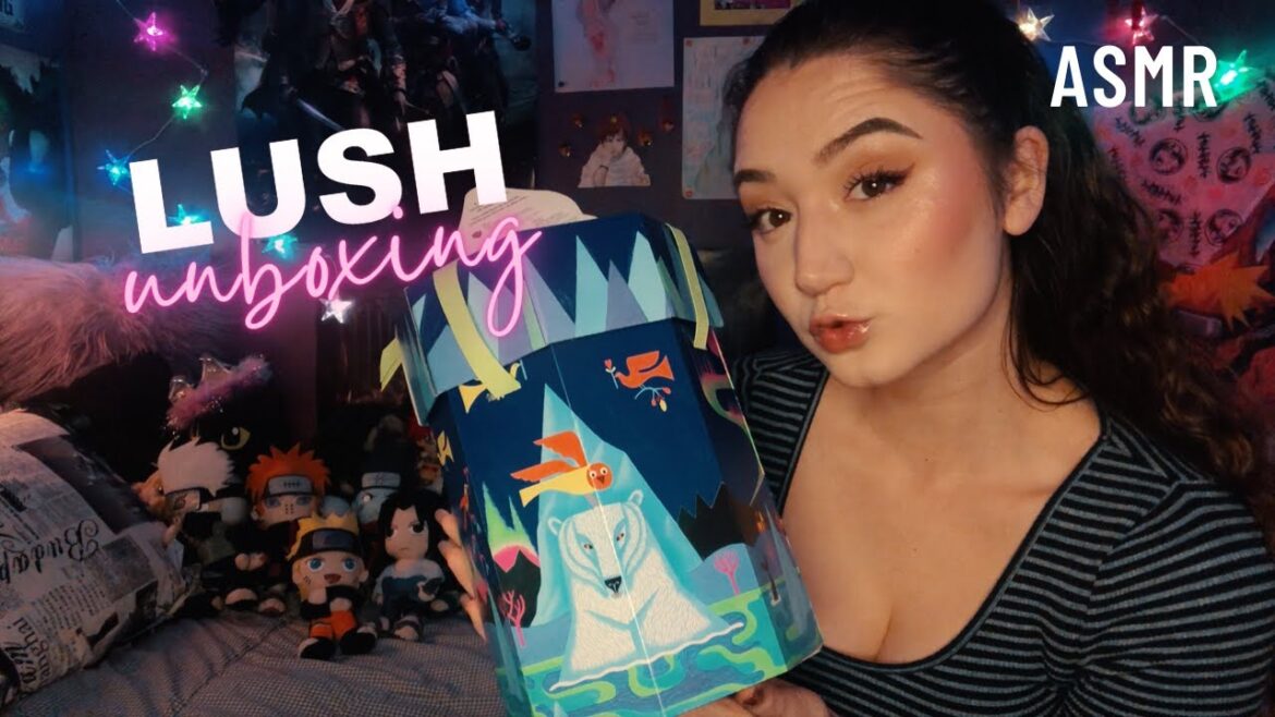 ASMR LUSH GIFT UNBOXING CRUELTY-FREE TINGLES (Tapping, Scratching, Whispering) ASMR LUSH GIFT UNBOXING *CRUELTY-FREE TINGLES* (Tapping, Scratching, Whispering)