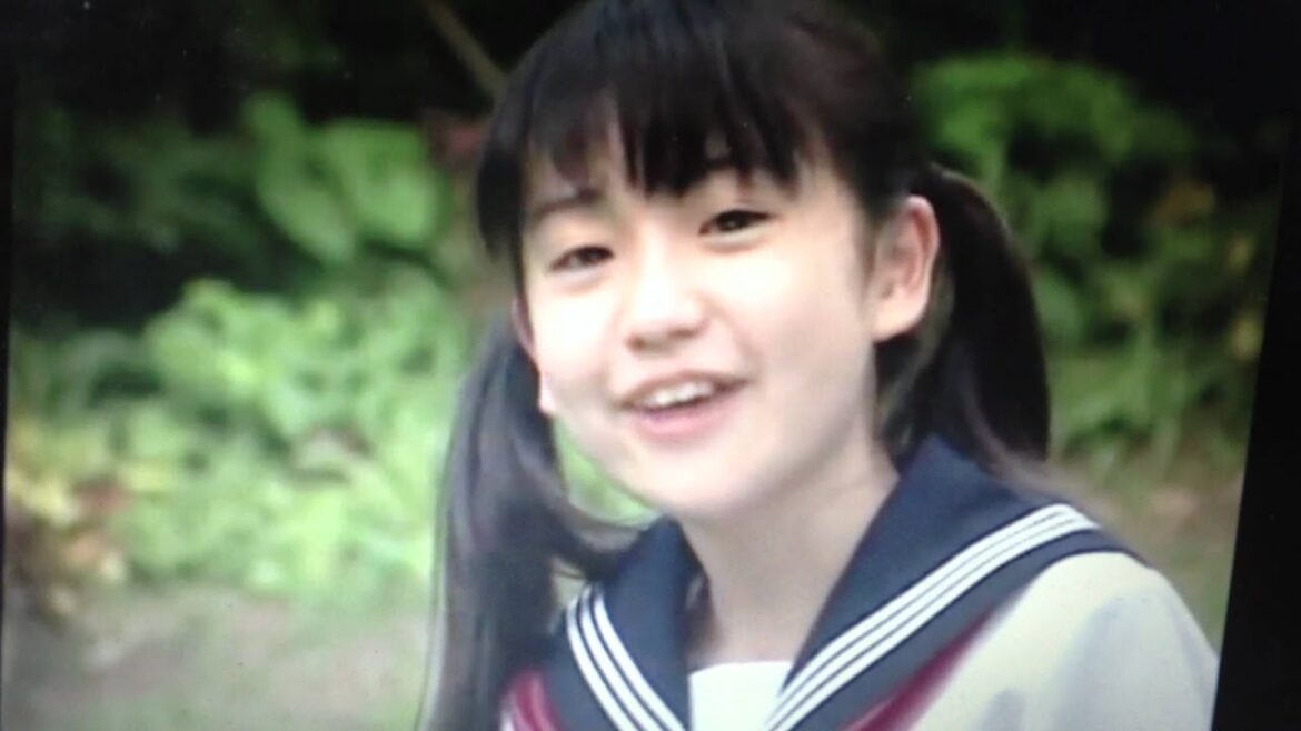 AKB!セーラー服の大島優子！好きなタイプを笑顔で教えるよ♪