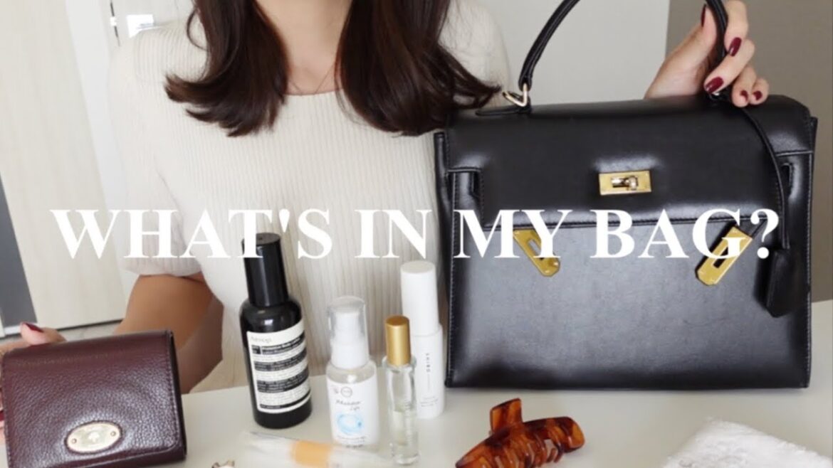 【What’s in my bag?】一人暮らしOL休日バッグの中身 | 心を満たすおうちカフェタイム | 心にゆとりを