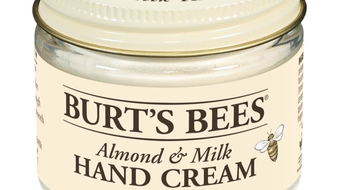 Burt's Bees Almond & Milk Hand Cream Review