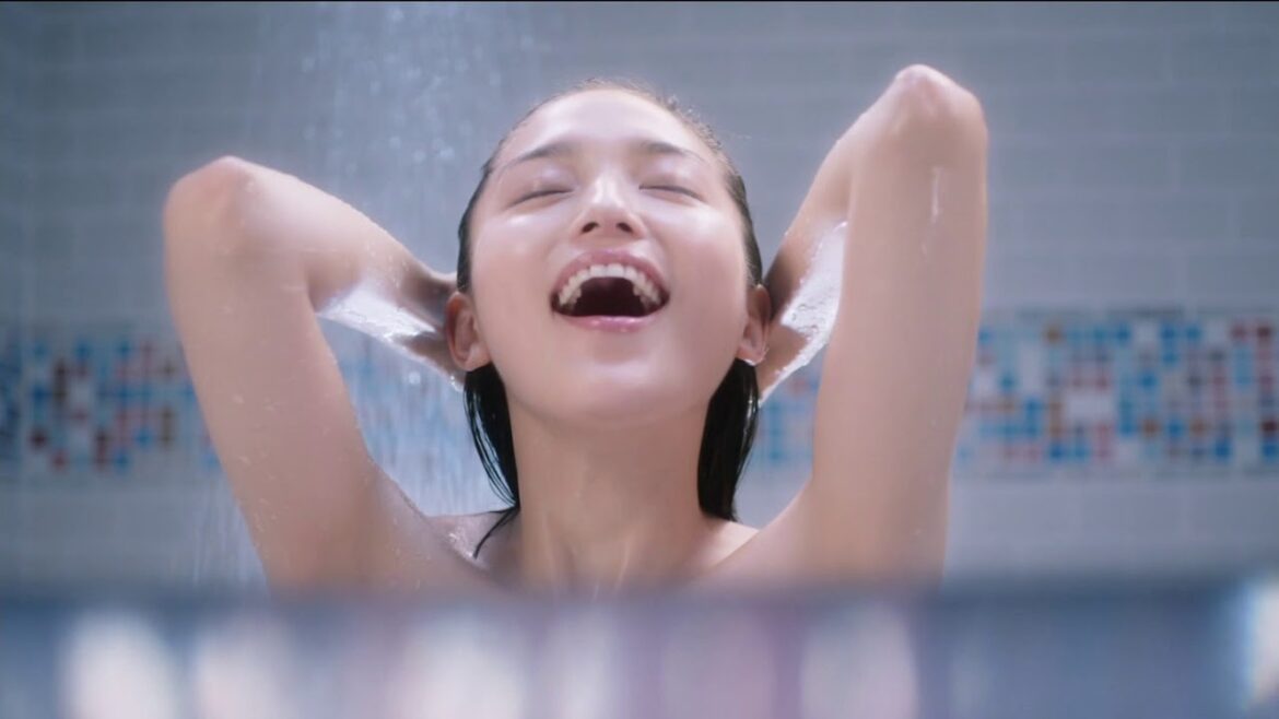 川口春奈  クラシエ いち髪「アンビリーバボゥ」篇 TVCM