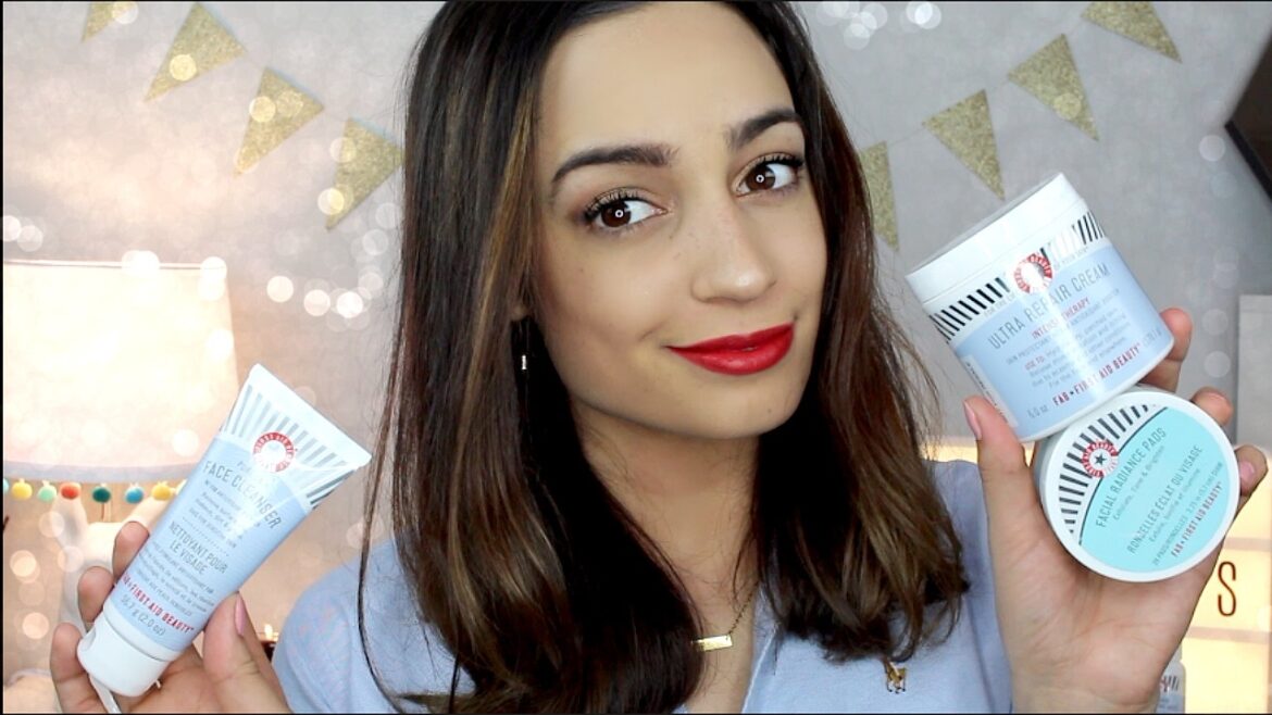 HOW I CLEARED MY SKIN- First Aid Beauty Review and Routine!