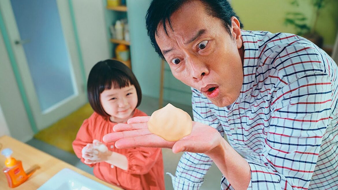 遠藤憲一、孫娘を溺愛するキュートなおじいちゃんに！　「薬用せっけんミューズ」新CM