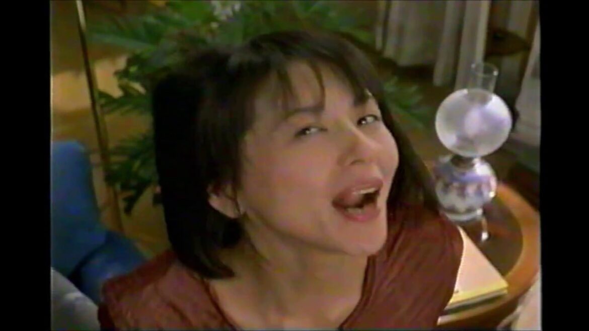 懐かしいＣＭ（1995年）　小泉今日子 「スーパーマイルドシャンプー」　Japanese TV Commercial Kyoko Koizumi