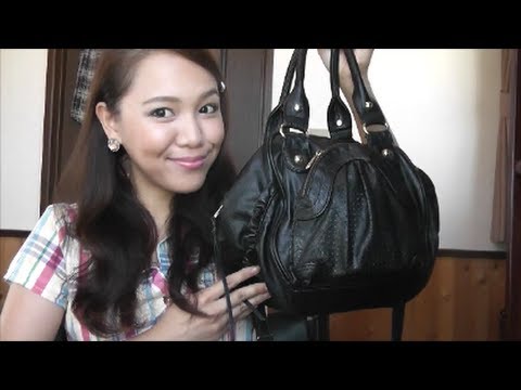 What's In My Purse & Makeup Bag What's In My Purse & Makeup Bag
