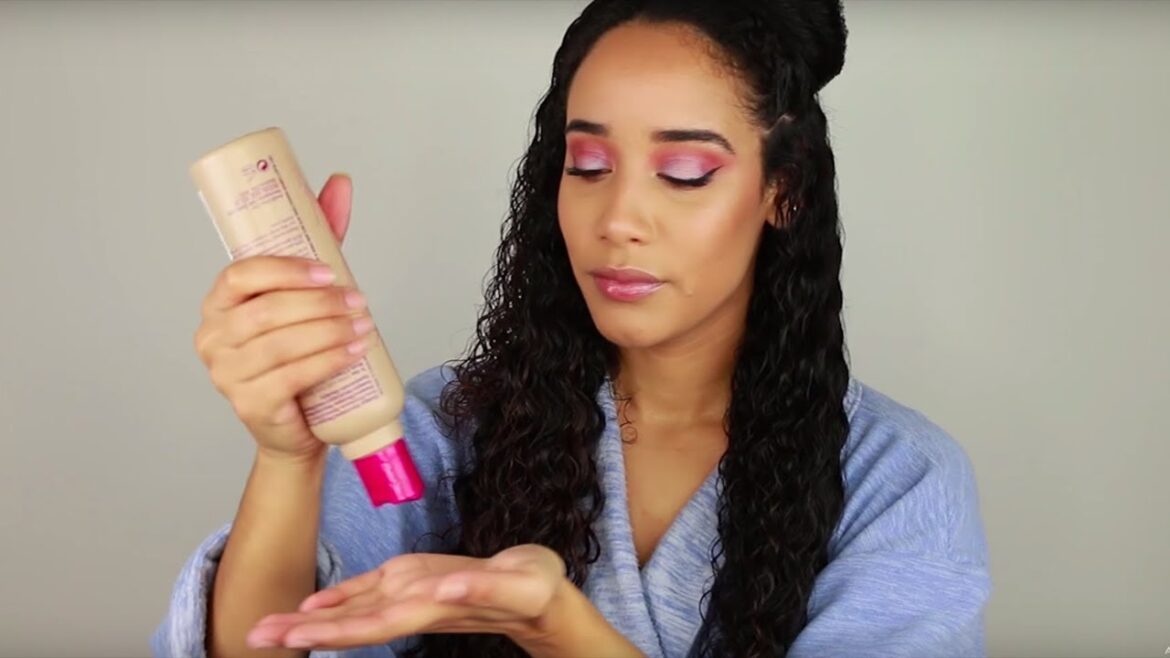 Aveda How-To | Lexi Jackson’s Wash Day Routine for Natural Hair