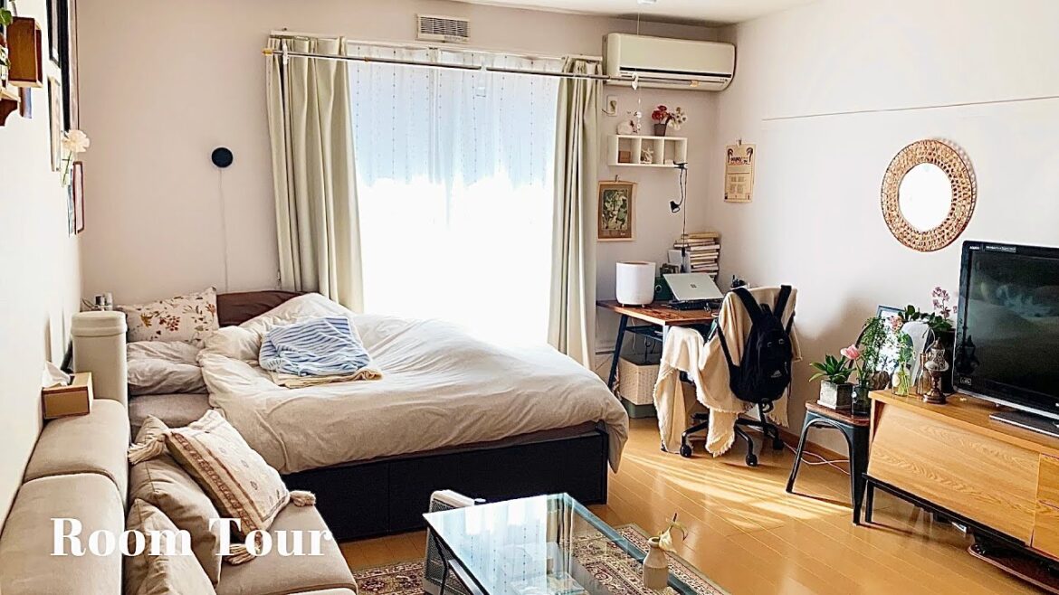 【ルームツアー】デザイン性より実用性。収納上手さんの好きなものに囲まれたお部屋｜常にお花を飾ってお部屋を彩る｜メゾネット・都内一人暮らし｜Room tour