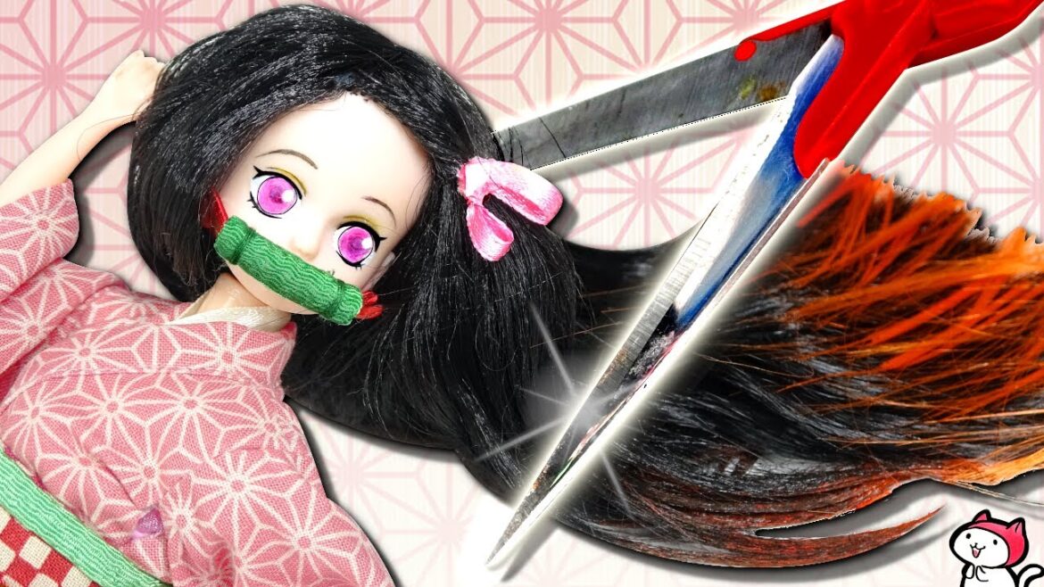 【リカちゃんで禰豆子作ってみた★】鬼滅の刃のコスプレとお絵かきメイクでカスタムDIY♪髪の毛を美容室でカット.ヘアアレンジ.カラーDemon Slayer Doll nezuko