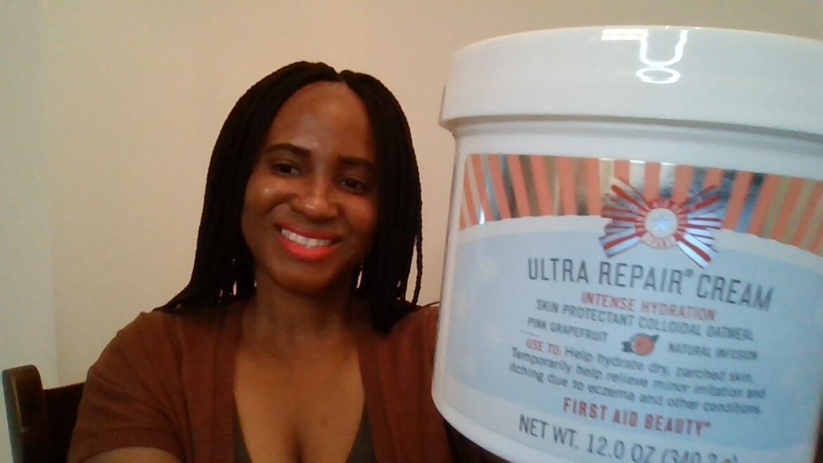 Hit or Miss: First Aid Beauty Ultra Repair Cream Review
