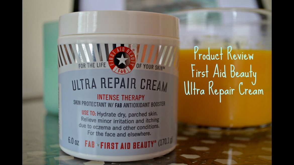 Review of First Aid Beauty Ultra Repair Cream