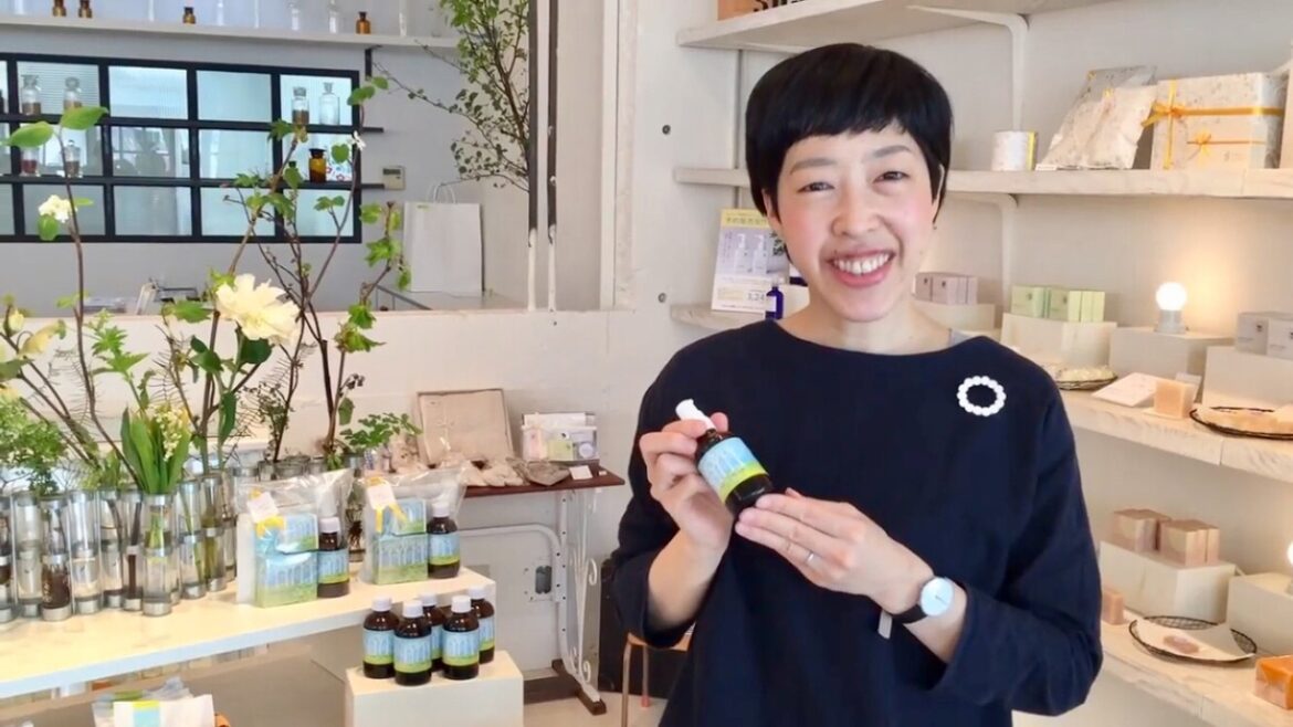 5月限定『レモングラスと柑橘のボディオイル』/SAVON de SIESTA