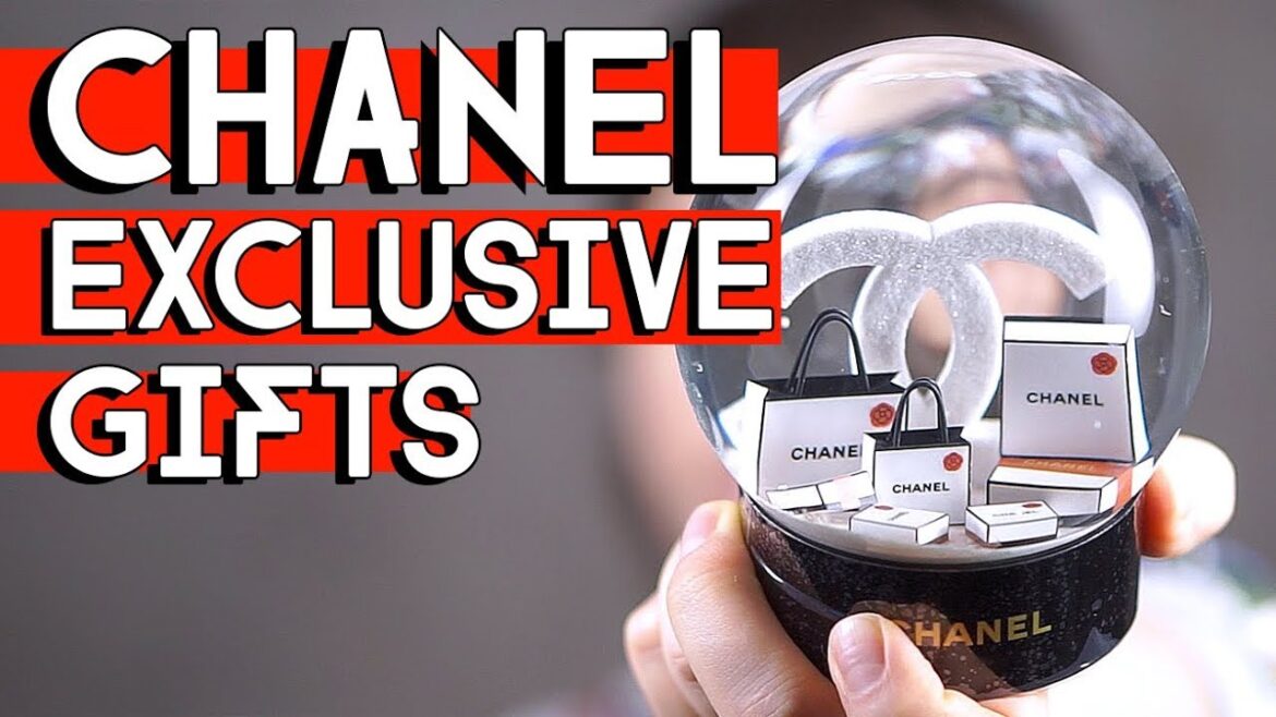 CHANEL EXCLUSIVE GIFTS