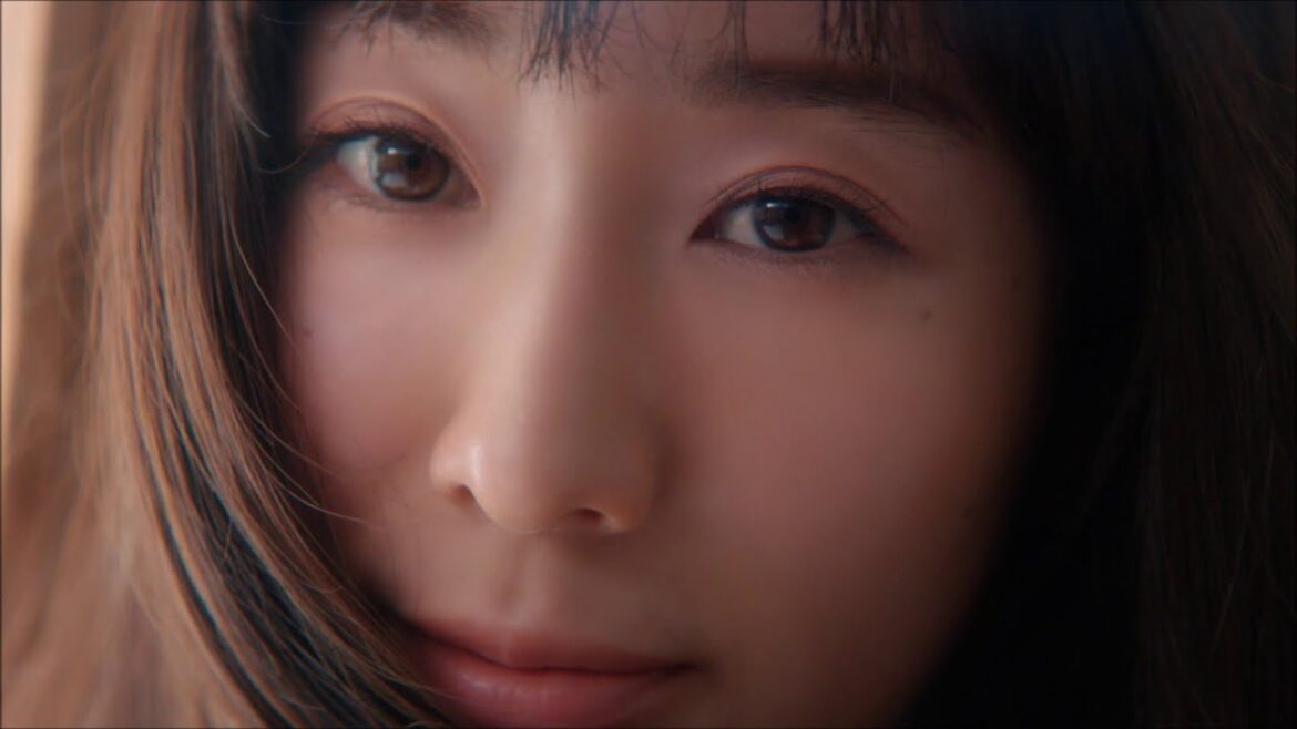 リラックスした部屋着姿で美しい髪を披露！田中みな実 新CM「ジュレーム リラックス バスルーム」篇