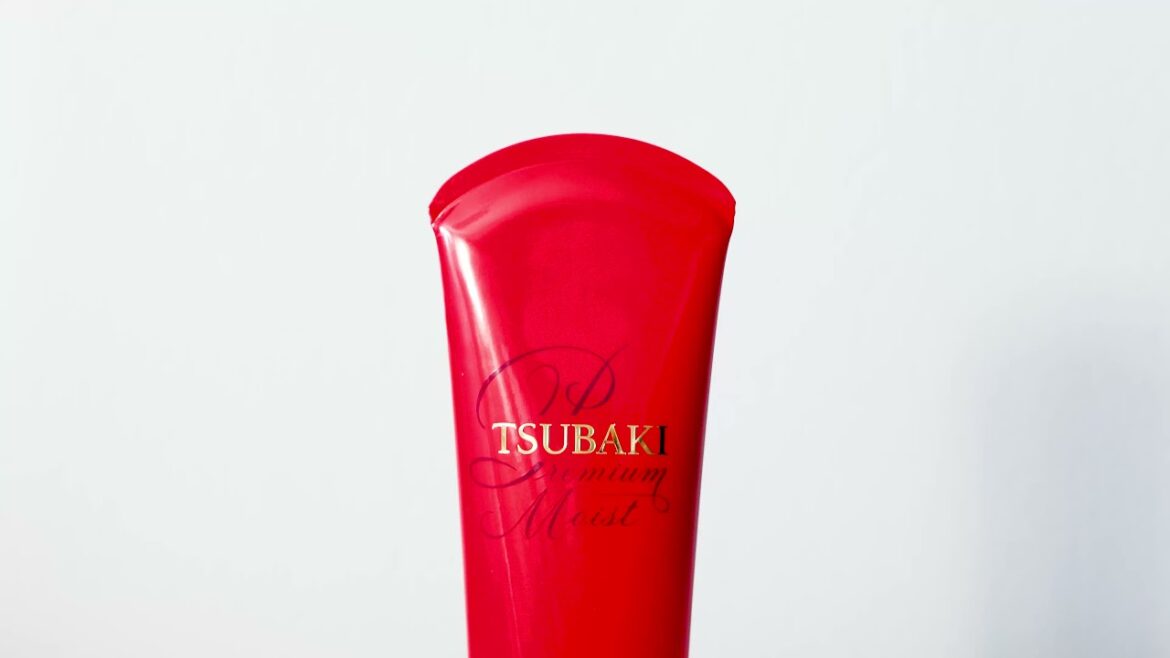 Shiseido Tsubaki Premium Moist Treatment