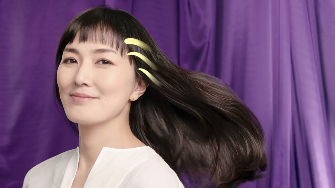 Wella モイスト＆カラー　“髪をいたわる白髪ケア”篇（15秒）