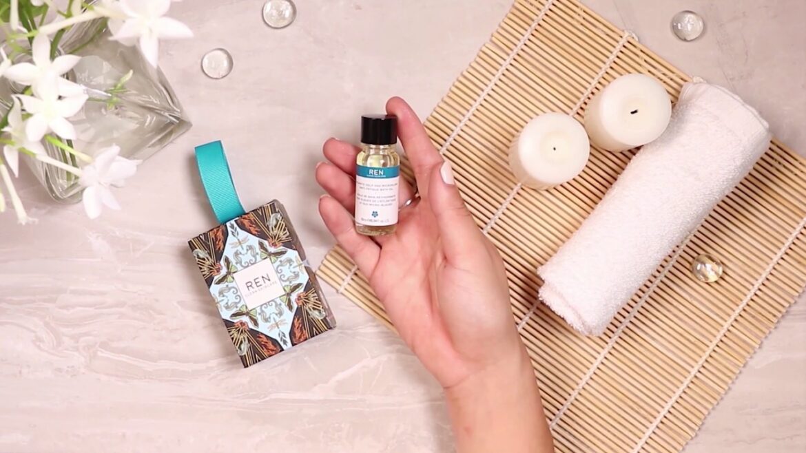 The Naturisimo Spa Kit The Naturisimo Spa Kit