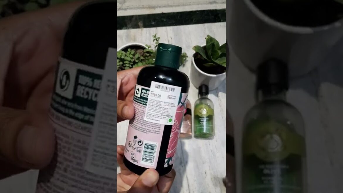 !! BEST BODY SHOWER GEL OF ALL TIME !! #youtubeshorts #shorts #beauty #thebodyshop #shortsvideo